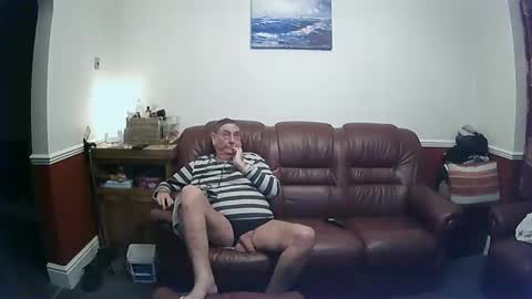 Snapshot of maxi_johnes chatting on January 2025 09:23:02 PM MAX online show from January 2025 09:23:02 PM