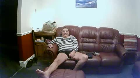 Snapshot of maxi_johnes chatting on January 2025 01:10:02 AM MAX online show from January 2025 01:10:02 AM