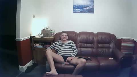 Snapshot of maxi_johnes chatting on February 2025 12:46:01 AM MAX online show from February 2025 12:46:01 AM