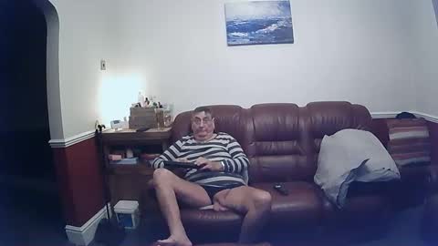 Snapshot of maxi_johnes chatting on February 2025 10:58:01 PM MAX online show from February 2025 10:58:01 PM