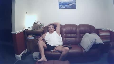 Snapshot of maxi_johnes chatting on February 2025 10:20:02 PM MAX online show from February 2025 10:20:02 PM