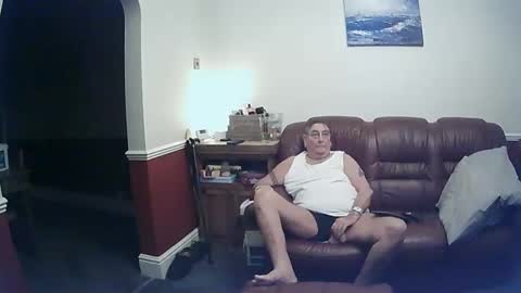 Snapshot of maxi_johnes chatting on March 2025 10:21:01 PM MAX online show from March 2025 10:21:01 PM