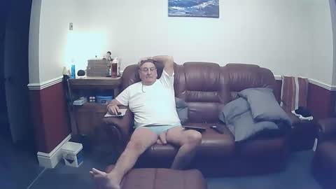 Snapshot of maxi_johnes chatting on October 2025 09:59:02 PM MAX online show from October 2025 09:59:02 PM