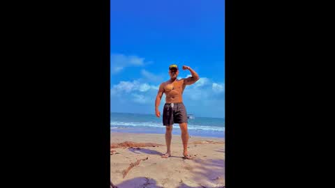 MAXI      online show from February 2026 12:58:01 AM