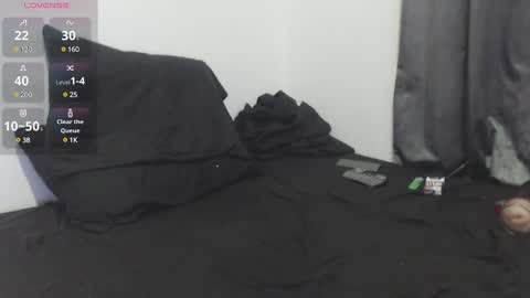 Snapshot of maxi_rogger chatting on December 2024 09:21:02 AM maxi rogger online show from December 2024 09:21:02 AM