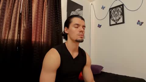 Alex online show from January 2025 10:12:01 PM