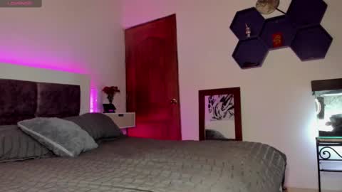 Snapshot of maxianomal chatting on February 2025 11:58:02 PM Max online show from February 2025 11:58:02 PM