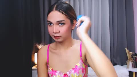 Snapshot of maxie_greyson chatting on December 2024 08:59:01 AM maxie greyson online show from December 2024 08:59:01 AM