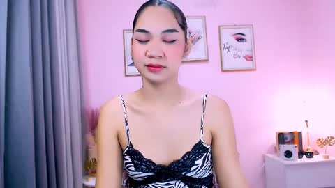 Snapshot of maxie_greyson chatting on March 2025 12:37:01 AM maxie greyson online show from March 2025 12:37:01 AM