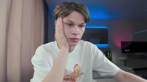 Snapshot of maxim_burn chatting on February 2025 12:34:02 PM maxim burn online show from February 2025 12:34:02 PM