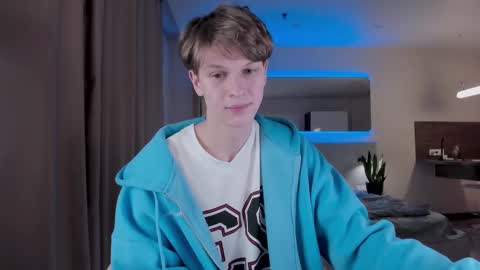 Snapshot of maxim_burn chatting on February 2025 08:28:02 PM maxim burn online show from February 2025 08:28:02 PM