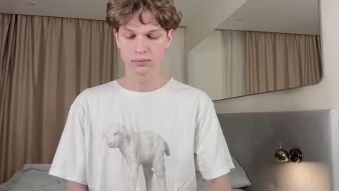 Snapshot of maxim_burn chatting on March 2025 05:35:02 PM maxim burn online show from March 2025 05:35:02 PM