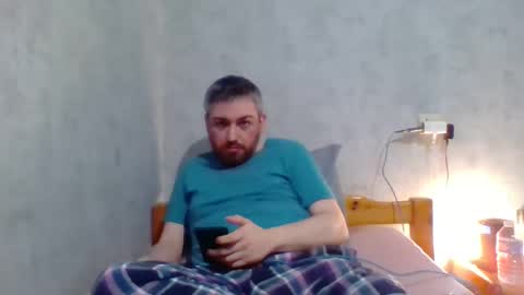 Snapshot of maximefrxx chatting on December 2024 11:28:01 PM Maxime online show from December 2024 11:28:01 PM