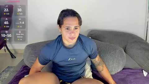 maximiliano_scoott_ online show from May 2026 09:42:02 PM