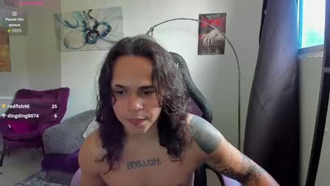 maximiliano_scoott_ online show from May 2026 05:11:01 PM