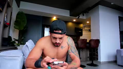 maximo_and_marcelo online show from July 2026 12:08:02 PM