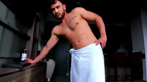 maximo_and_marcelo online show from July 2026 12:03:01 PM