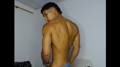 Maximo Aron Vega online show from December 2024 01:34:01 AM