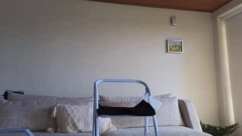 Snapshot of maximohoot chatting on January 2025 06:57:02 PM Sebastian online show from January 2025 06:57:02 PM