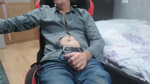 Snapshot of maximus3334 chatting on October 2025 11:22:02 AM maximus3334 online show from October 2025 11:22:02 AM