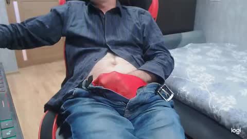 Snapshot of maximus3334 chatting on November 2025 11:21:02 AM maximus3334 online show from November 2025 11:21:02 AM