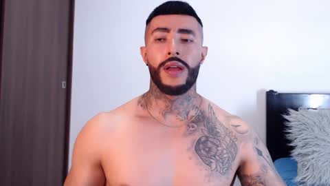 Independent Model online show from February 2025 04:03:02 AM