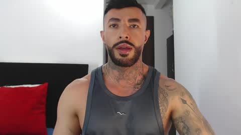 Independent Model online show from May 2026 04:19:01 AM