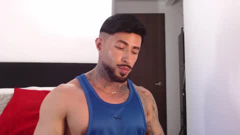 Independent Model online show from June 2026 04:22:02 AM