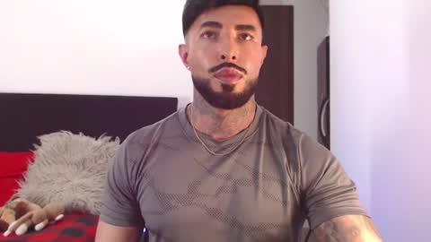 Independent Model online show from June 2026 05:23:02 AM