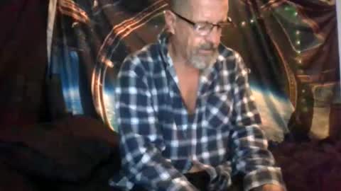 Max online show from April 2026 11:25:01 PM