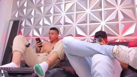 Snapshot of maximuss_19 chatting on December 2024 02:46:02 PM Maximus online show from December 2024 02:46:02 PM