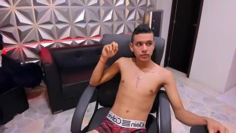 Snapshot of maximuss_19 chatting on January 2025 04:16:02 PM Maximus online show from January 2025 04:16:02 PM