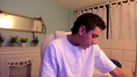 Snapshot of maximuss_19 chatting on February 2025 07:23:02 PM Maximus online show from February 2025 07:23:02 PM