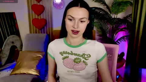 MaxinCarroll online show from June 2026 12:22:02 PM