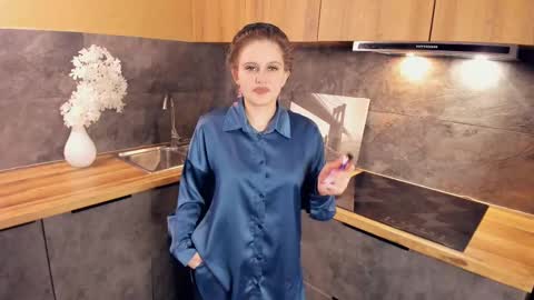 Snapshot of maxinefrary chatting on February 2025 03:09:01 PM Lucy online show from February 2025 03:09:01 PM