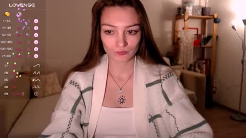 Snapshot of maxinele chatting on November 2025 01:28:01 PM Maxine online show from November 2025 01:28:01 PM