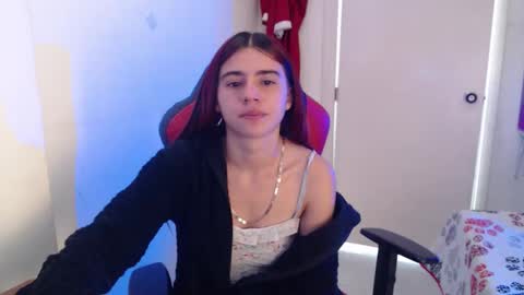 maxinesex_ online show from April 2026 01:46:02 PM