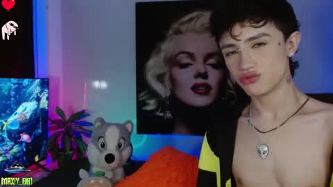 Snapshot of maxiy_001 chatting on January 2025 05:26:02 AM Max online show from January 2025 05:26:02 AM