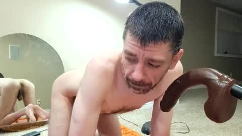 Snapshot of maxjr8008 chatting on December 2024 01:23:01 AM maxjr8008 online show from December 2024 01:23:01 AM