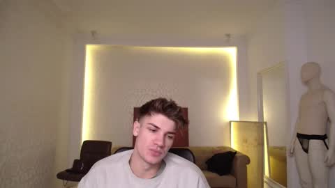 MaxKaiden online show from February 2025 05:30:02 AM