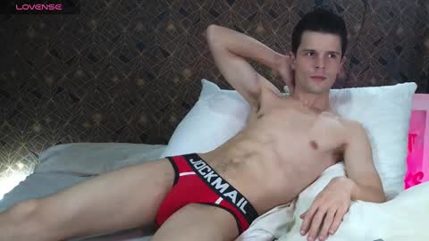 Max online show from September 2025 09:11:01 AM