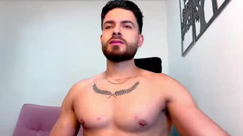 Snapshot of maxtowers chatting on February 2025 12:38:02 AM Maxi online show from February 2025 12:38:02 AM