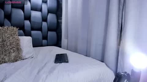 maxvolturi_ online show from June 2026 01:16:02 AM