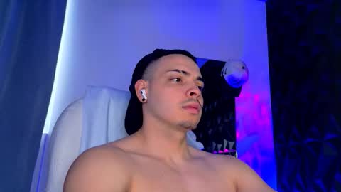 MAX online show from February 2026 09:46:02 PM