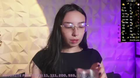 Snapshot of maxx_caprice chatting on May 2026 11:05:01 AM gabby online show from May 2026 11:05:01 AM