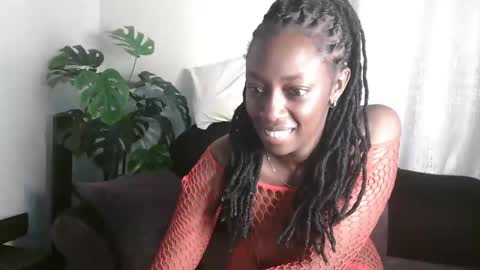 maxxinepetite online show from September 2025 10:26:01 AM