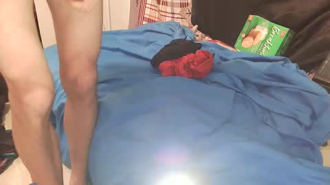 Snapshot of maxxou69hot chatting on December 2025 01:13:02 AM maxxou69hot online show from December 2025 01:13:02 AM