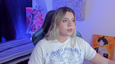 Snapshot of maxxxine_ chatting on December 2024 09:39:01 AM Maxine Minx online show from December 2024 09:39:01 AM