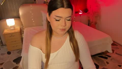 Snapshot of maxxxine_ chatting on March 2026 11:10:01 PM Maxine Minx online show from March 2026 11:10:01 PM