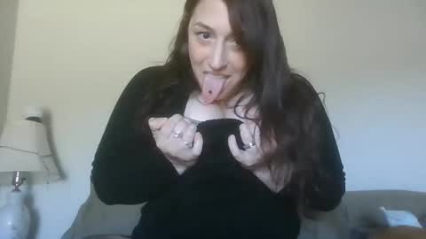 Snapshot of maxxxmeow chatting on March 2026 05:29:01 PM maxxxmeow online show from March 2026 05:29:01 PM